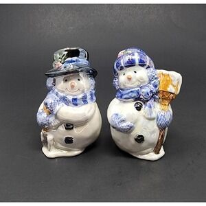 Mr. and Mrs. Snowman Ceramic Salt and Pepper Shakers Glossy Hats & Scarves